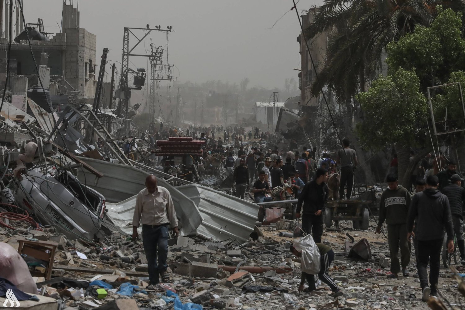استشهاد 8 وإصابة العشرات بقصف صهيوني على غزة